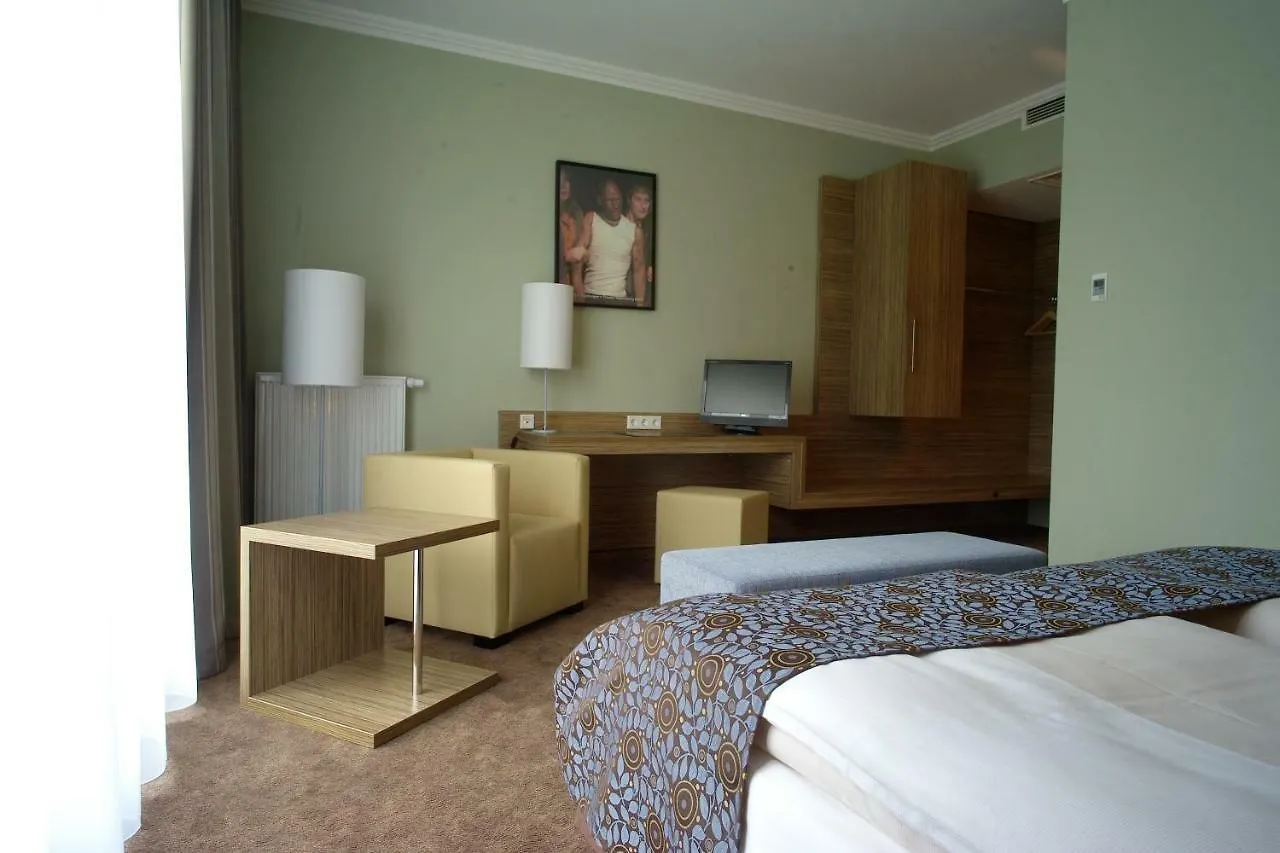 Hotel Central Regensburg Citycentre, Sure Hotel Collection By Best Western